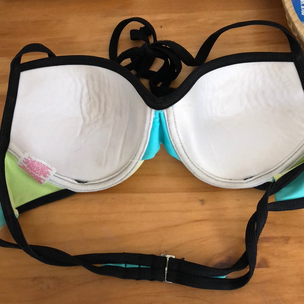 Bikini set - Picture 2 of 5
